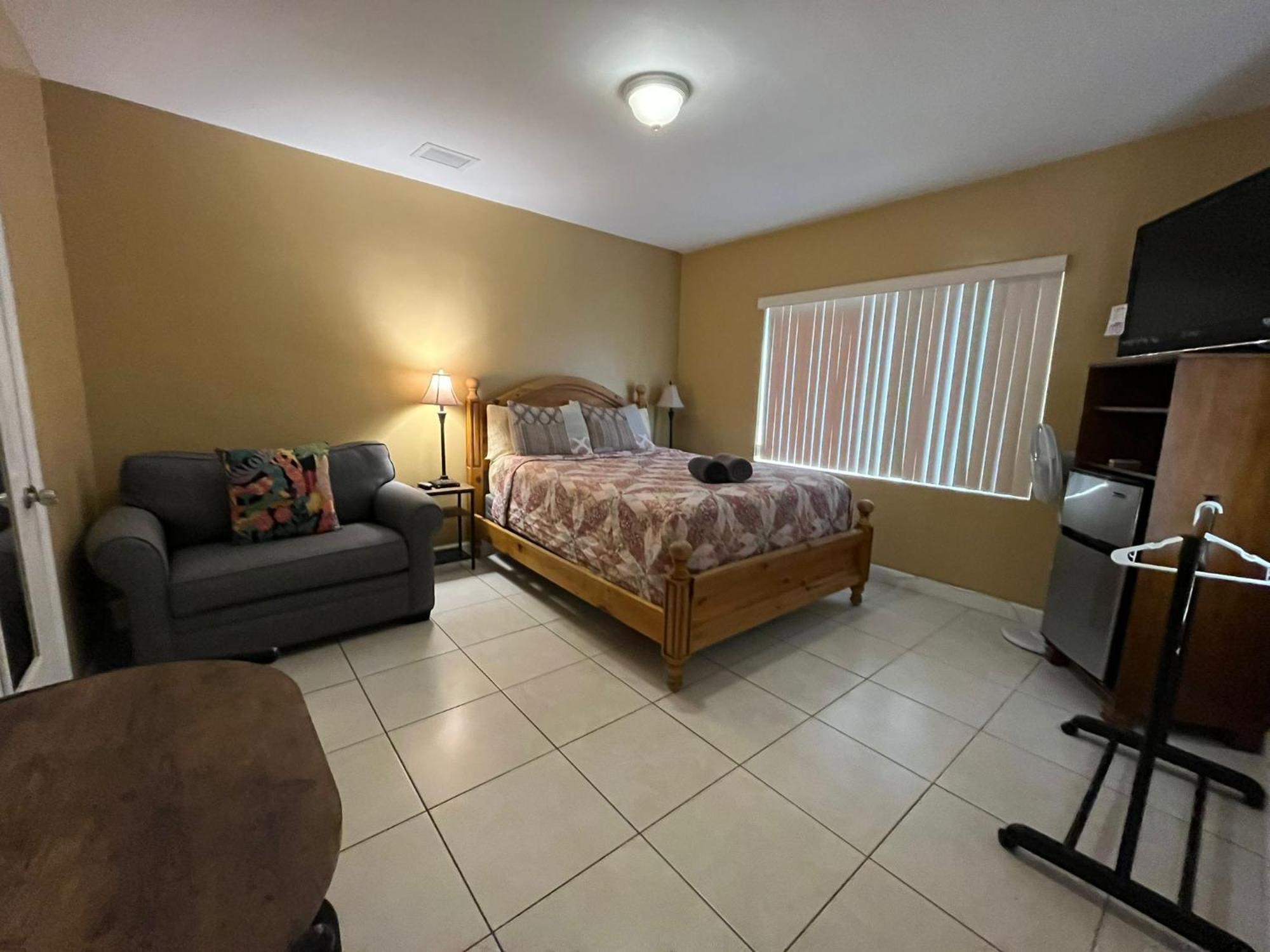Royal Poinciana Stay Miami Springs Luaran gambar